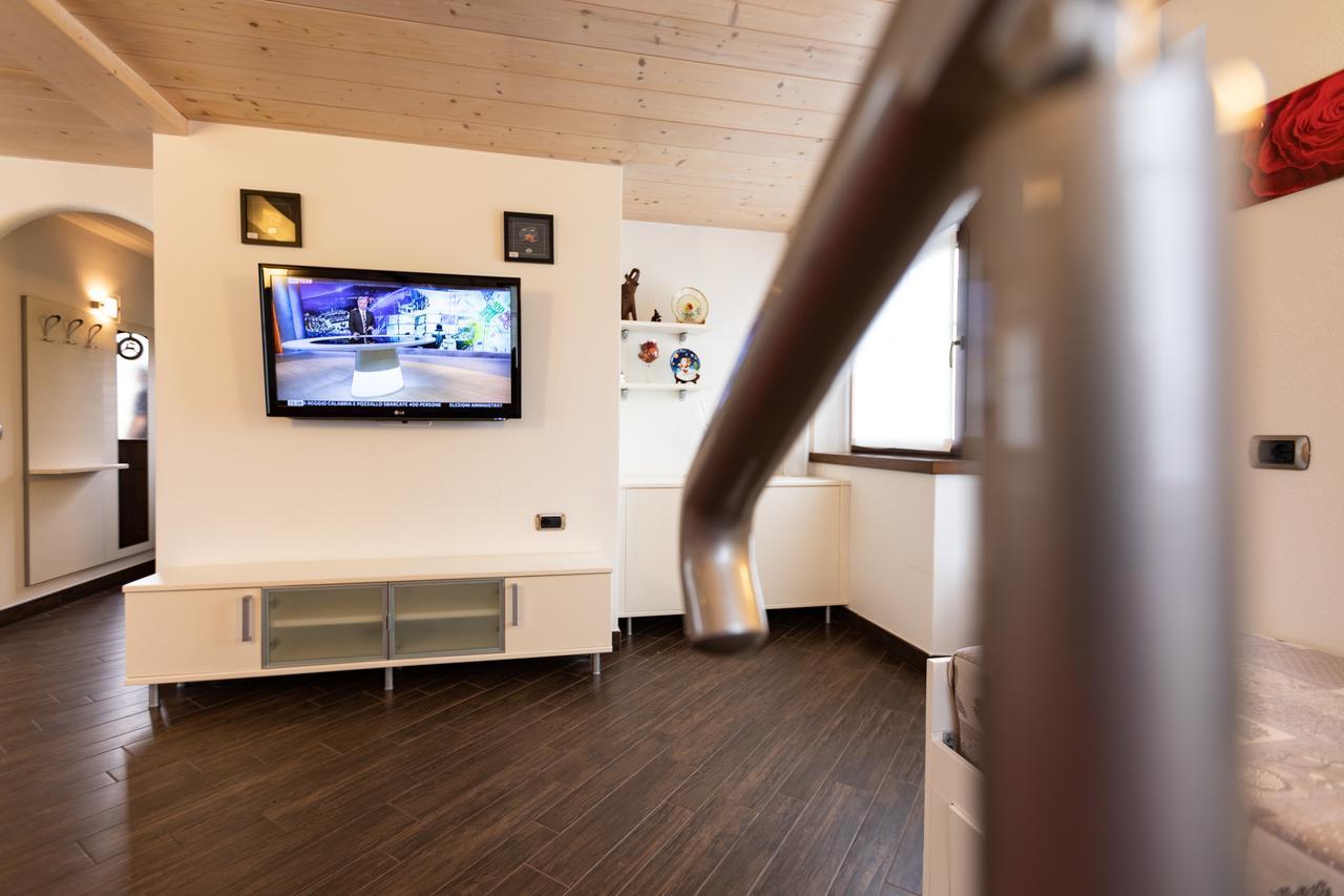 Pianeta Oro Avamposto Meteo Apartment Ливиньо Екстериор снимка